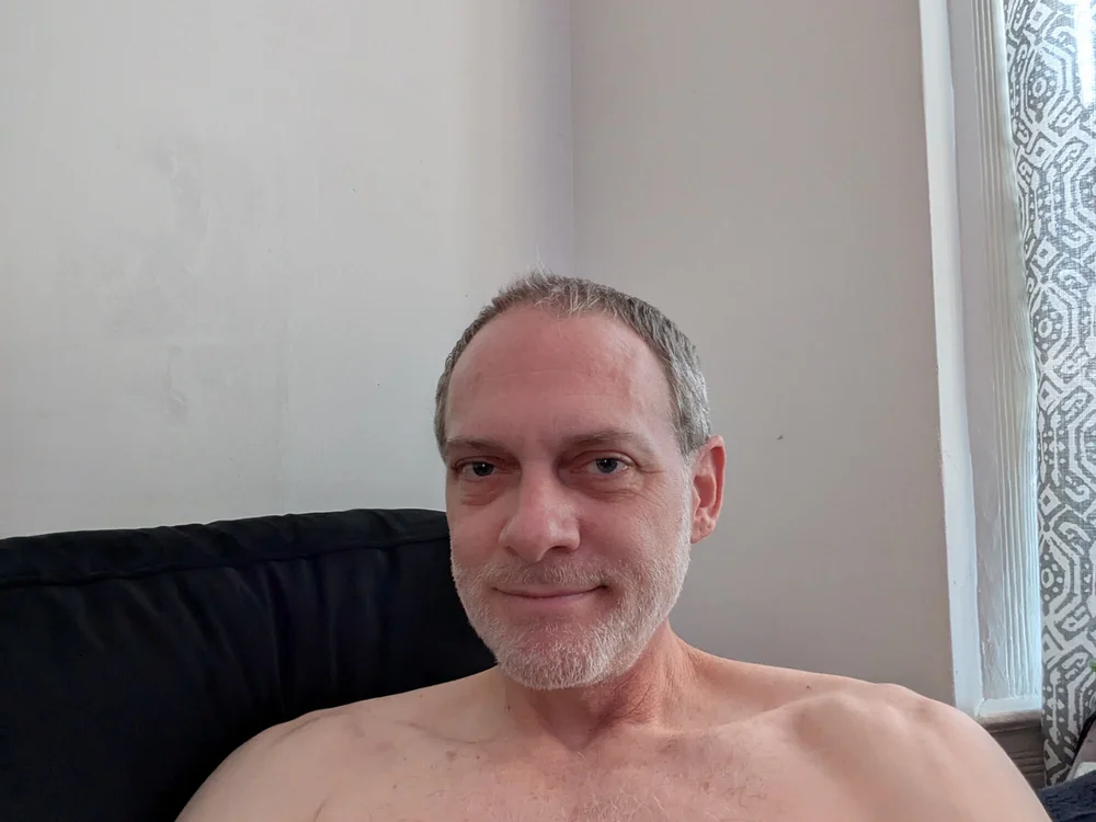 Offline chatovací místnost skaboner