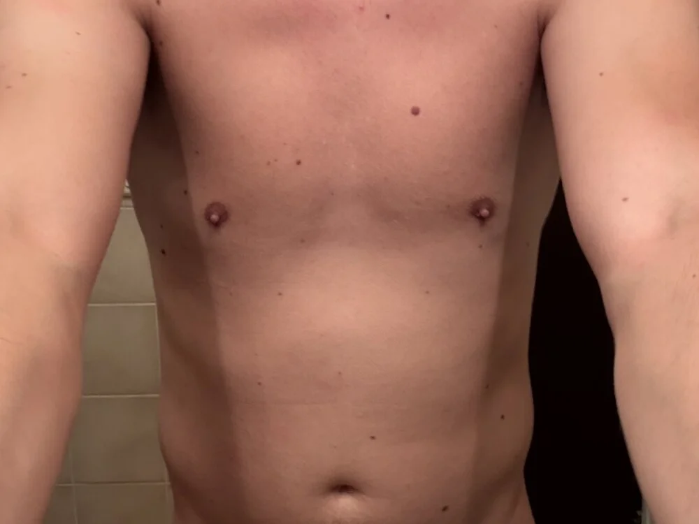 แชท XXX ออฟไลน์ของ Misho2666