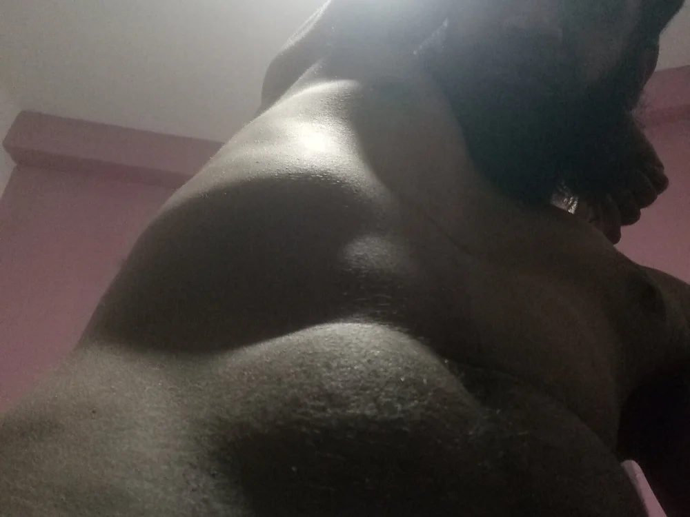 ห้องแชทออฟไลน์ของ Genuinelick69