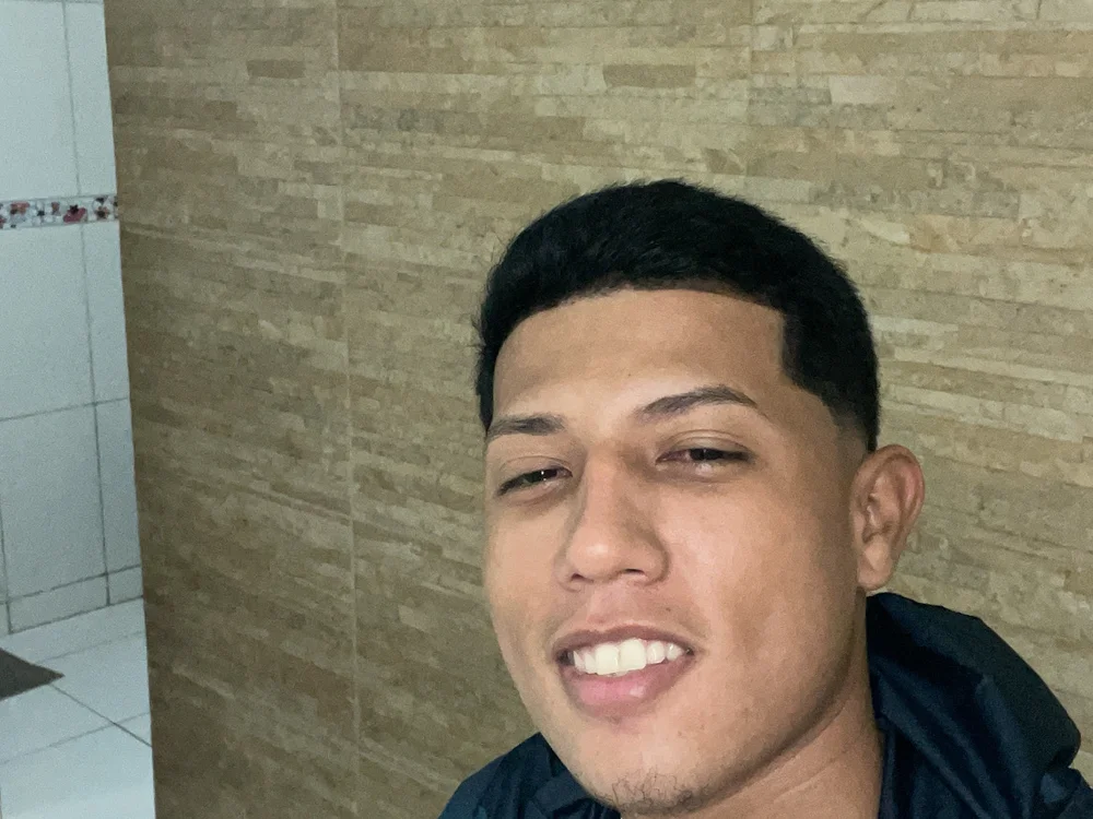 lohan769 Offline XXX-Chat