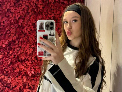 Teresa_Yates - Girl 