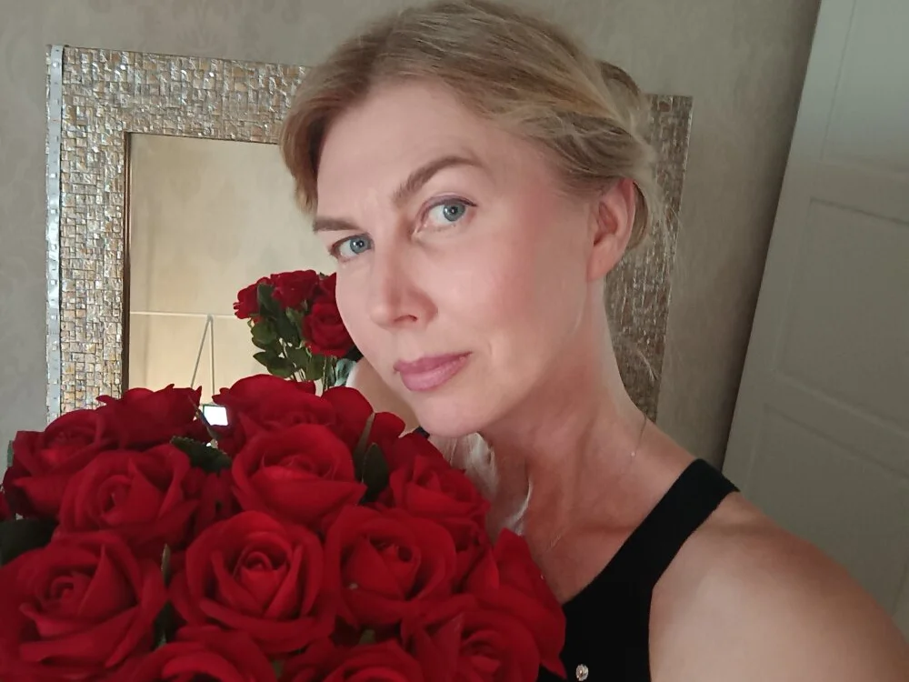 Офлайн-чат XXX stellahere8