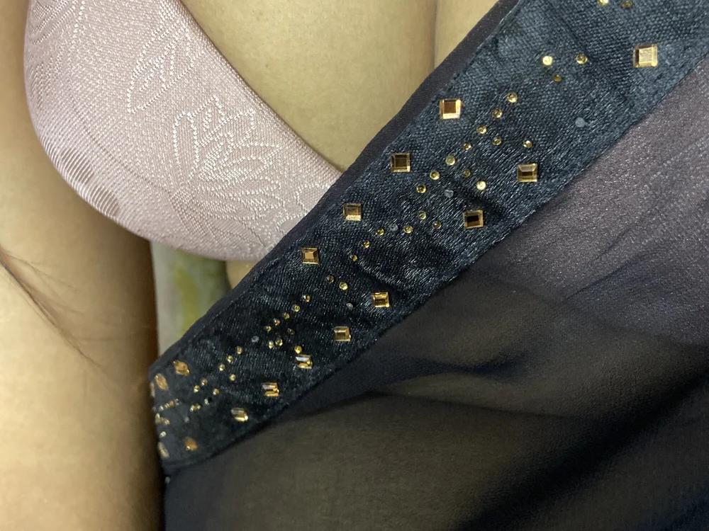 Aayushi_Rao's Offline XXX Chat