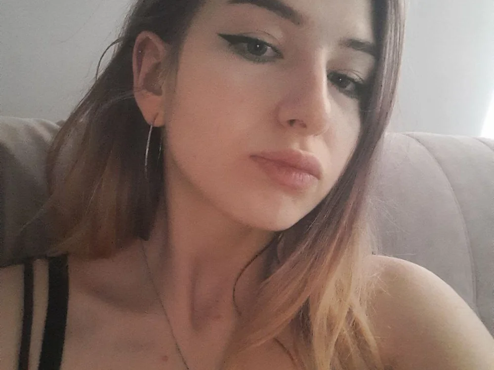 BreckAngwin's Offline XXX Chat