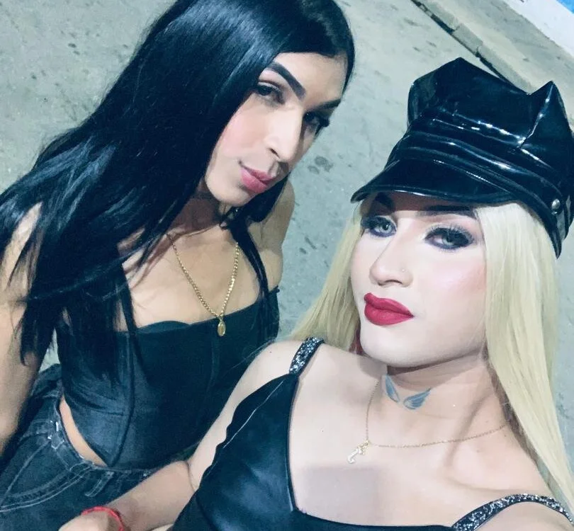 Brytany_TiffanySX's Offline XXX Chat