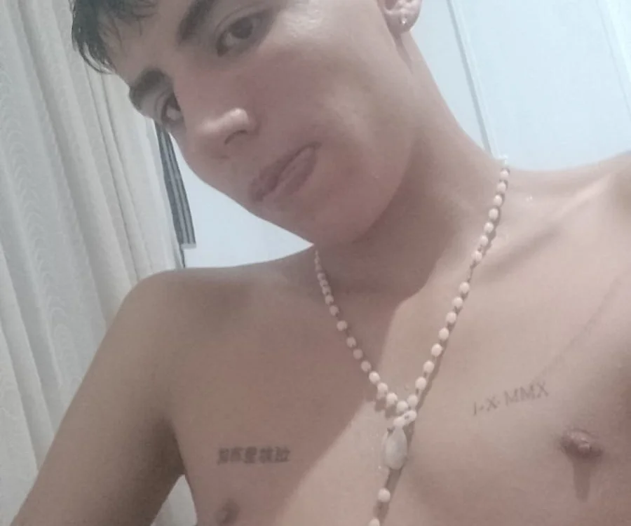 BrayanCastro18 offline chatrum
