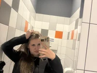 XXX chat uživo modela Niksa99x