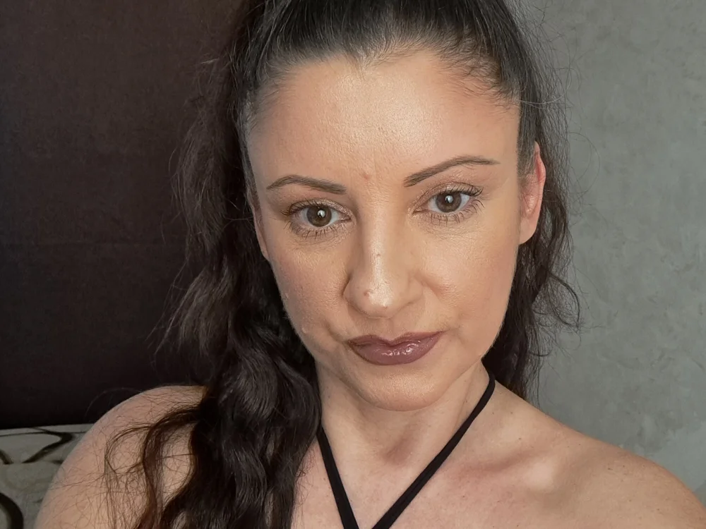 Chat XXX offline de Angelinna_queenx