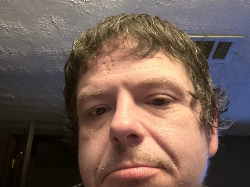 getit1986's Offline Chat Room