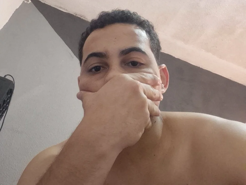 Offline XXX chat modela luisfernanduoo