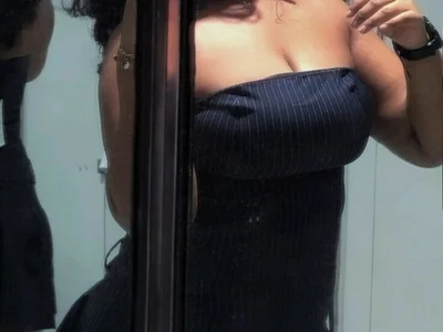 Nabila-hanouna on StripChat