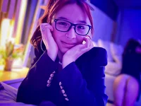 Laura_Dicardy 现场XXX聊天