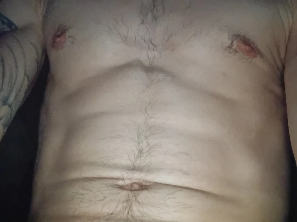 howbigisit8989's Offline Chat Room