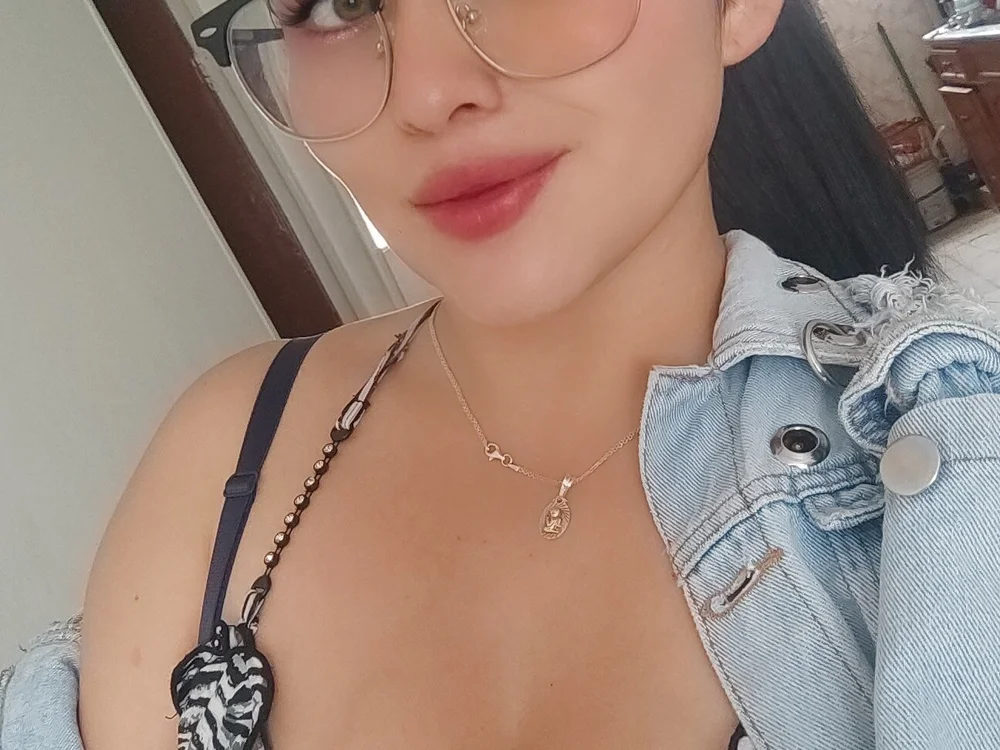 Vickyloney_ offline chatrum