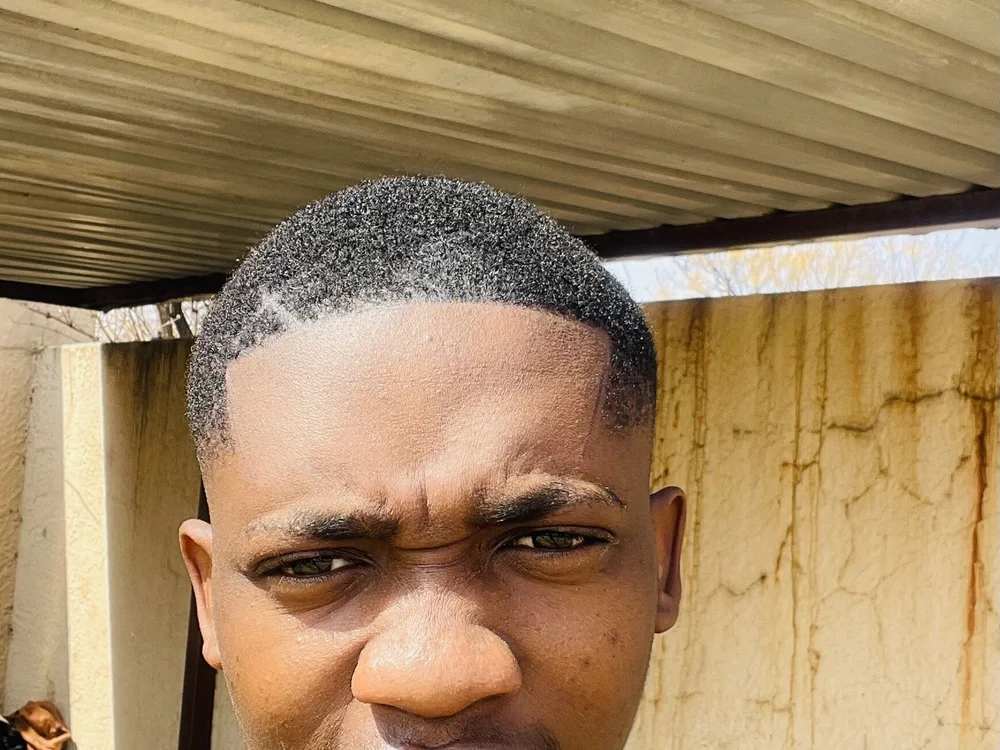 Mackboy123horny