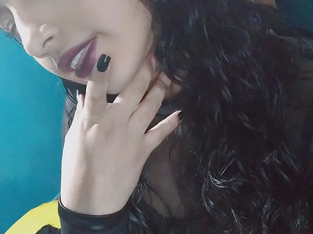 Lindiita offline chatrum
