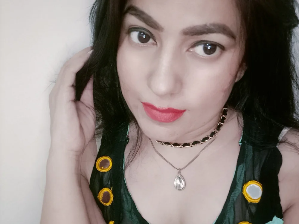 ZaraDani's Offline Chat Room