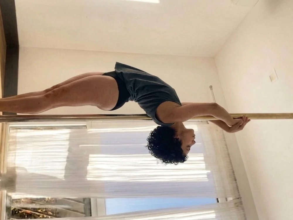 Laena_Castillo 離線 XXX 聊天