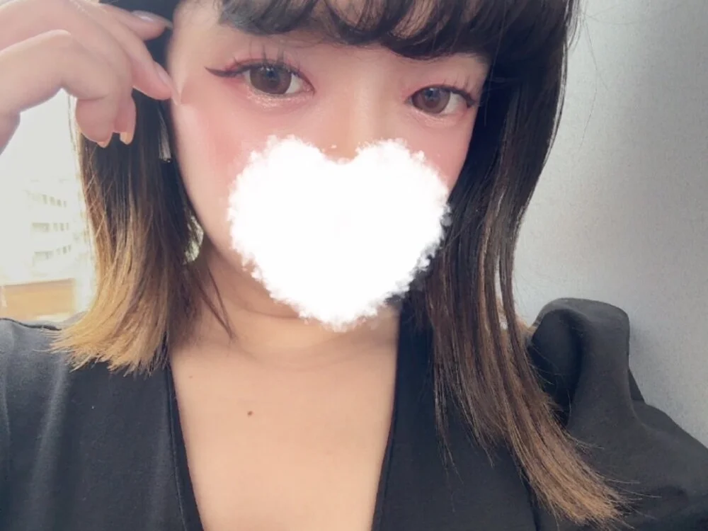 Kirara_12's Offline XXX Chat