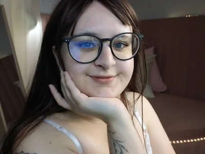 Charlotte_mee - Girl 