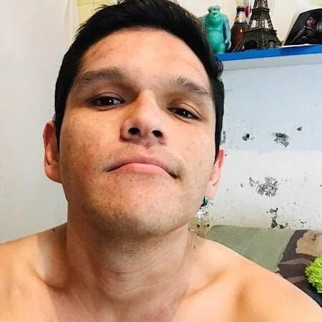 haxxxel007 Adlı Modelin Çevrimdışı XXX Sohbeti