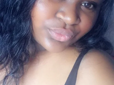 hugexboobs69 profile