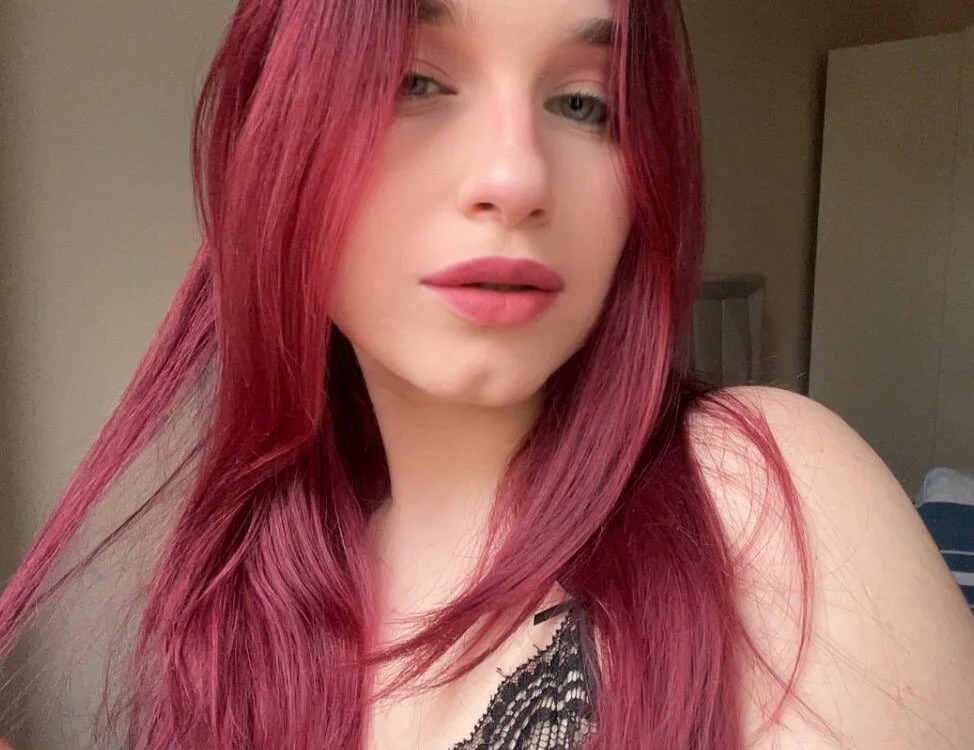 Офлайн-чат XXX MinaGlow