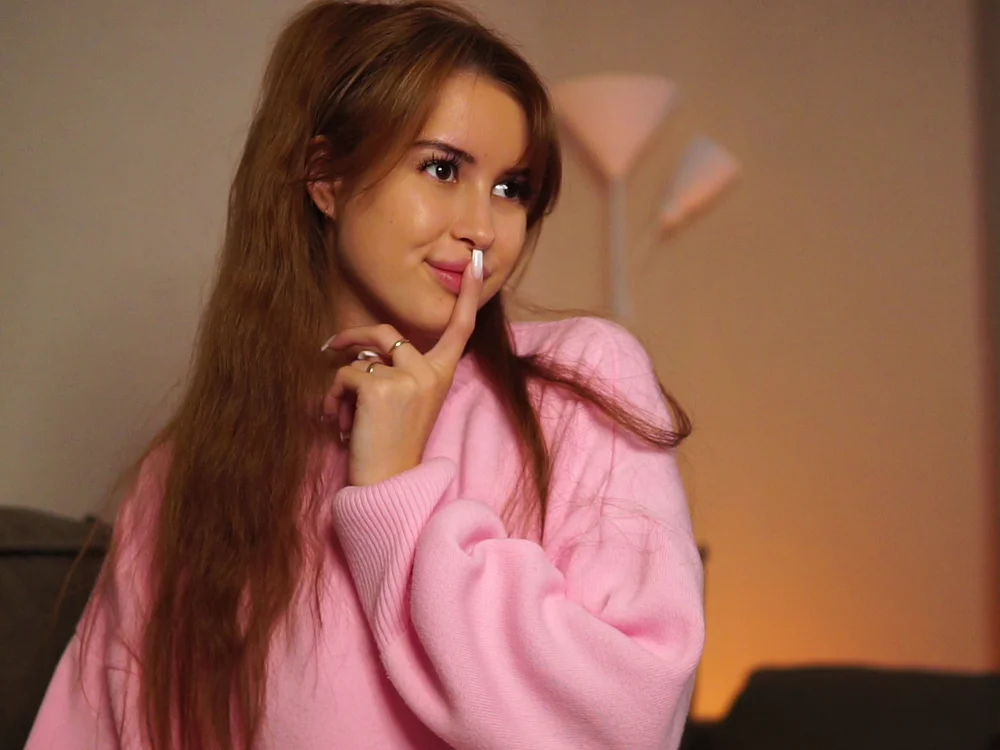 HotMilkis' Offline XXX Chat