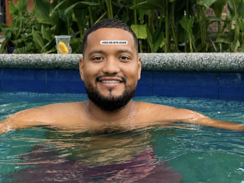 Offline XXX chat modela Estiward1992