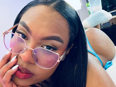 Esmeralda_Duarte - Stripchat Lovense Best Blowjob Girl 