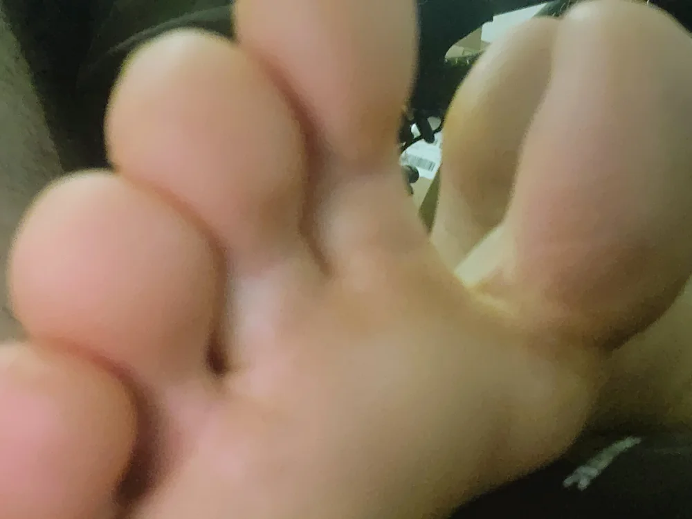 FootAijin's Offline XXX Chat