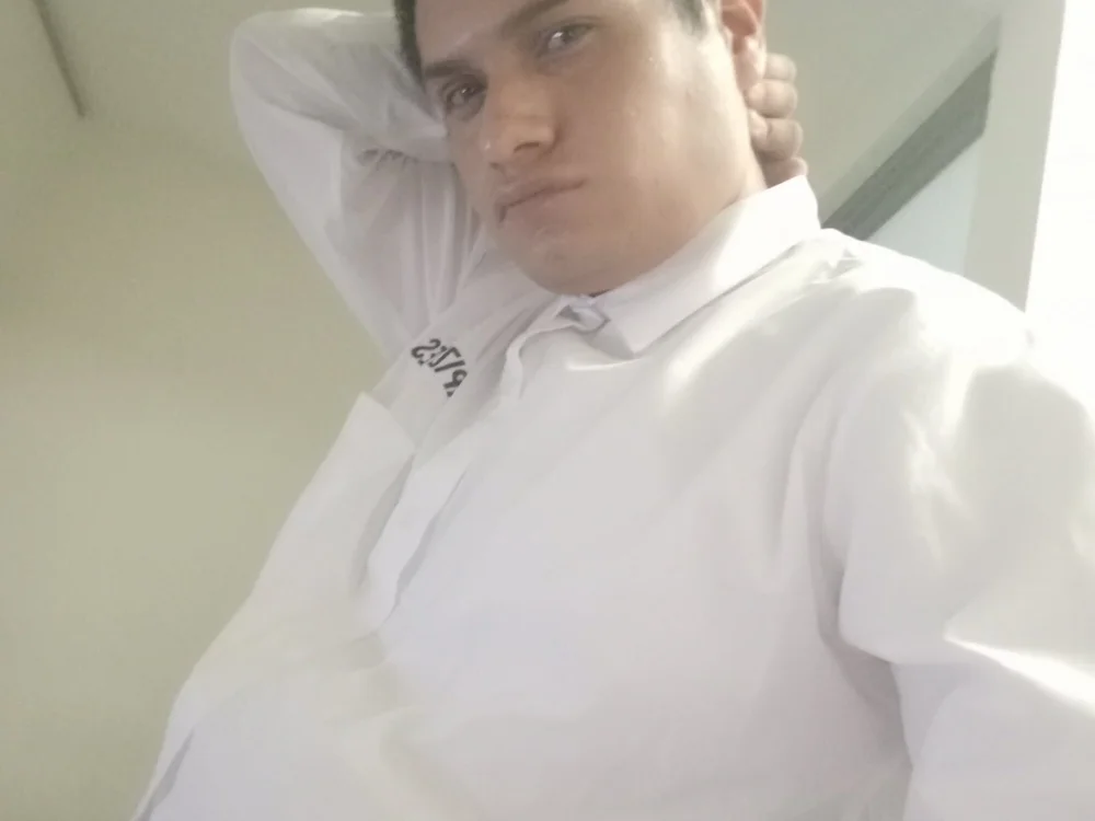 ivanhits' Offline Chat Room