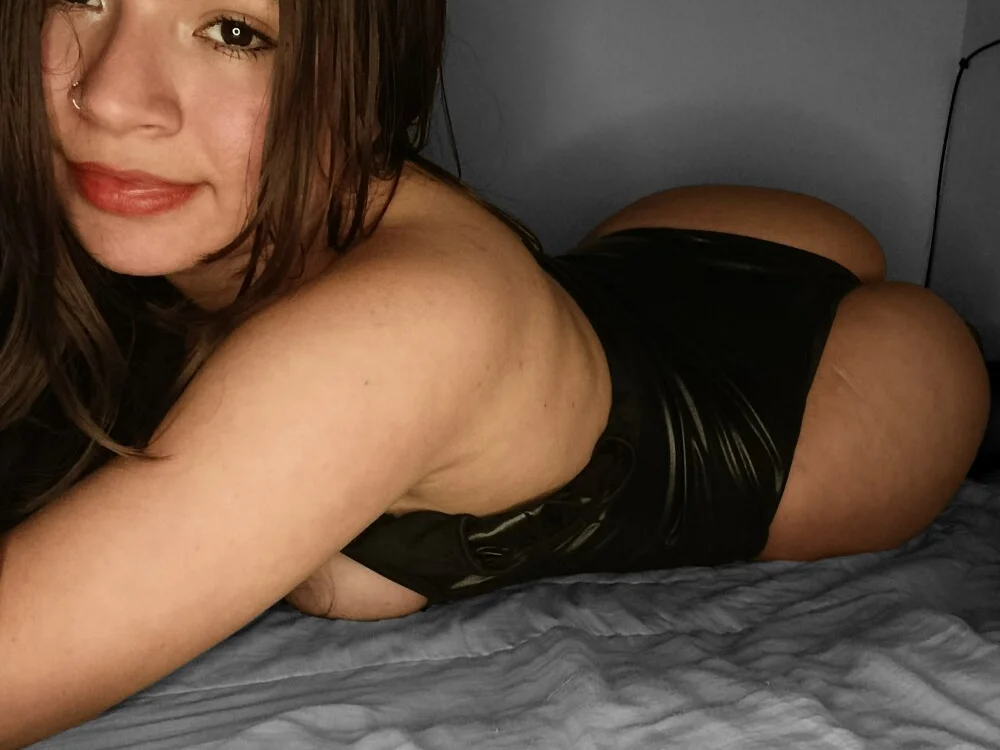 Isa-Acosta: офлайн-секс-чат