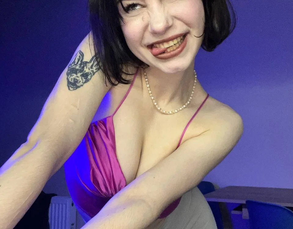SuccubKira's Offline XXX Chat