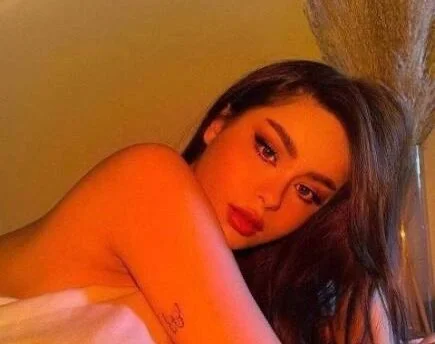 Diva_loula Adlı Modelin Çevrimdışı XXX Sohbeti