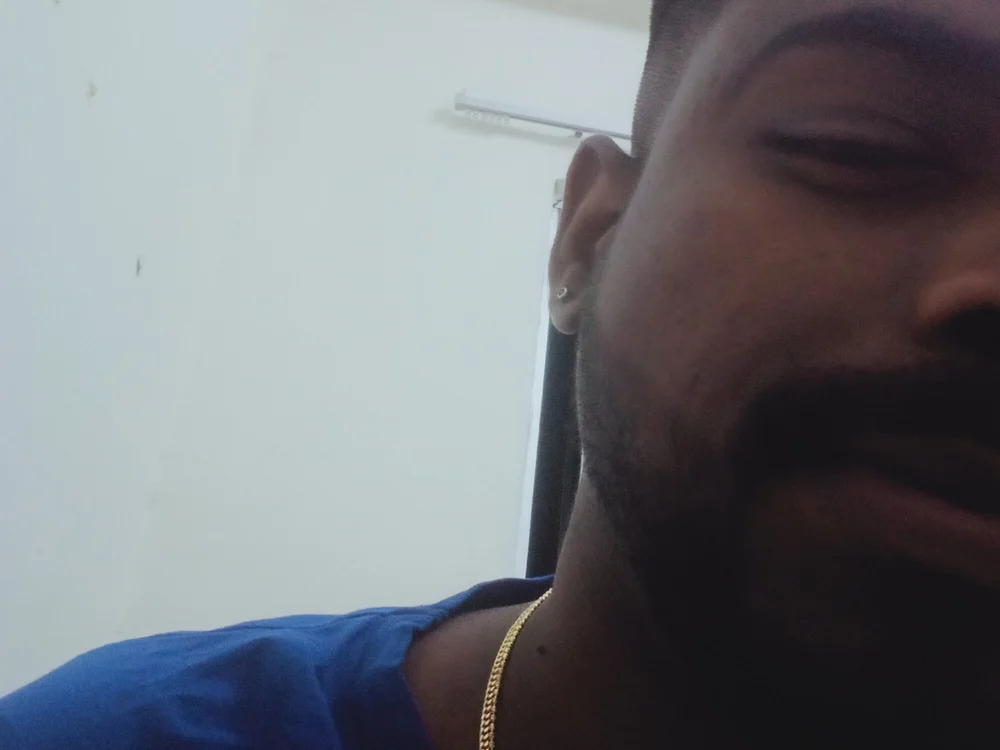 Roymalaysia27's Offline XXX Chat