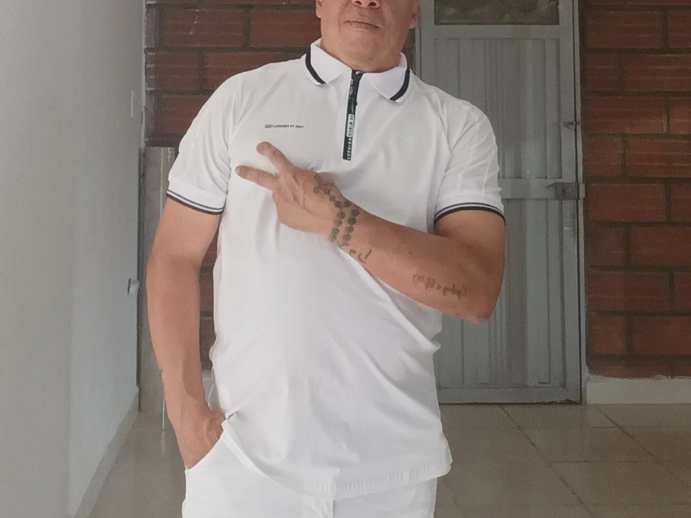 dago42 offline XXX-chat
