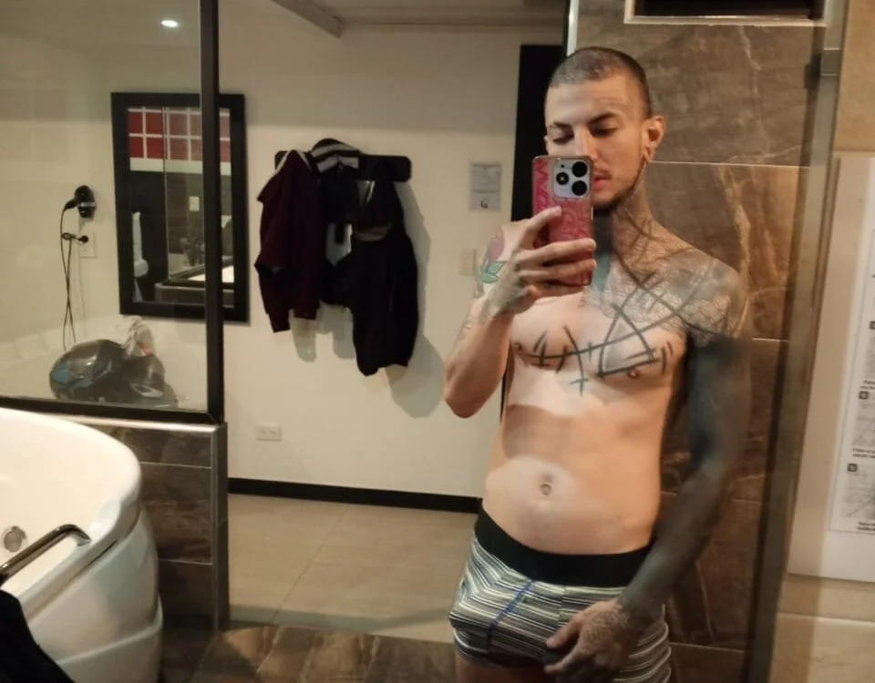 Sauceboyz94 offline chatrum