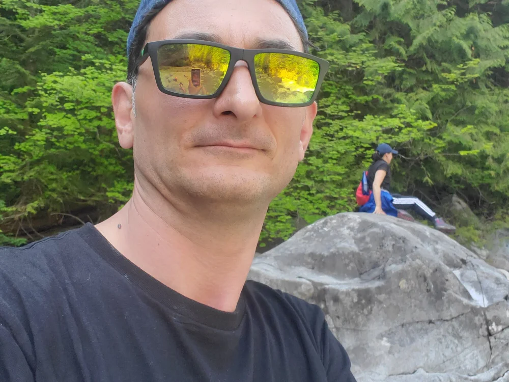 Kinkyassplaying79 Obrolan XXX Offline