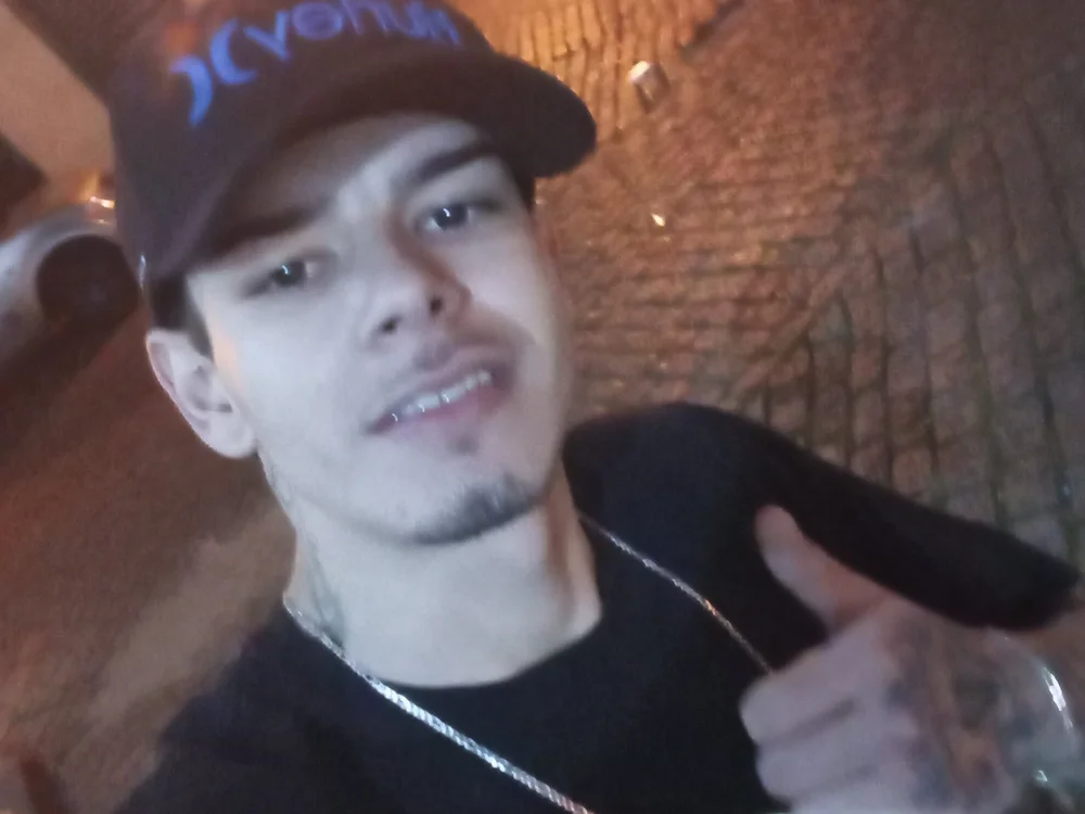 Ribeirinhox's Offline XXX Chat