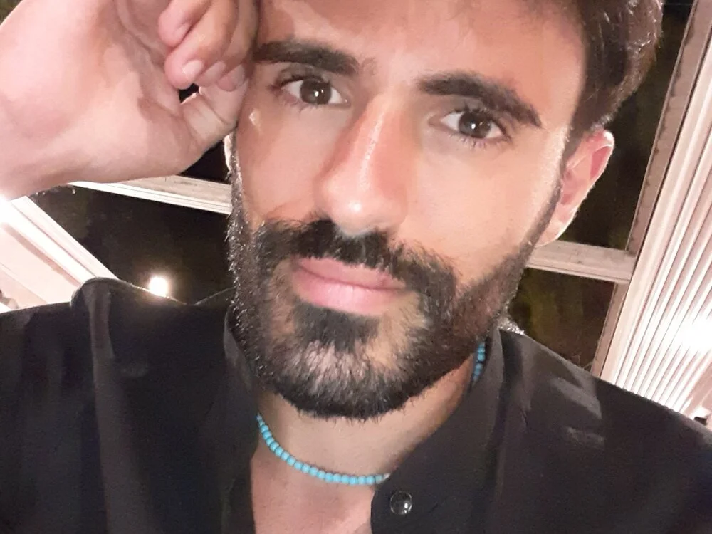 Tettoman28_ Offline XXX-chat