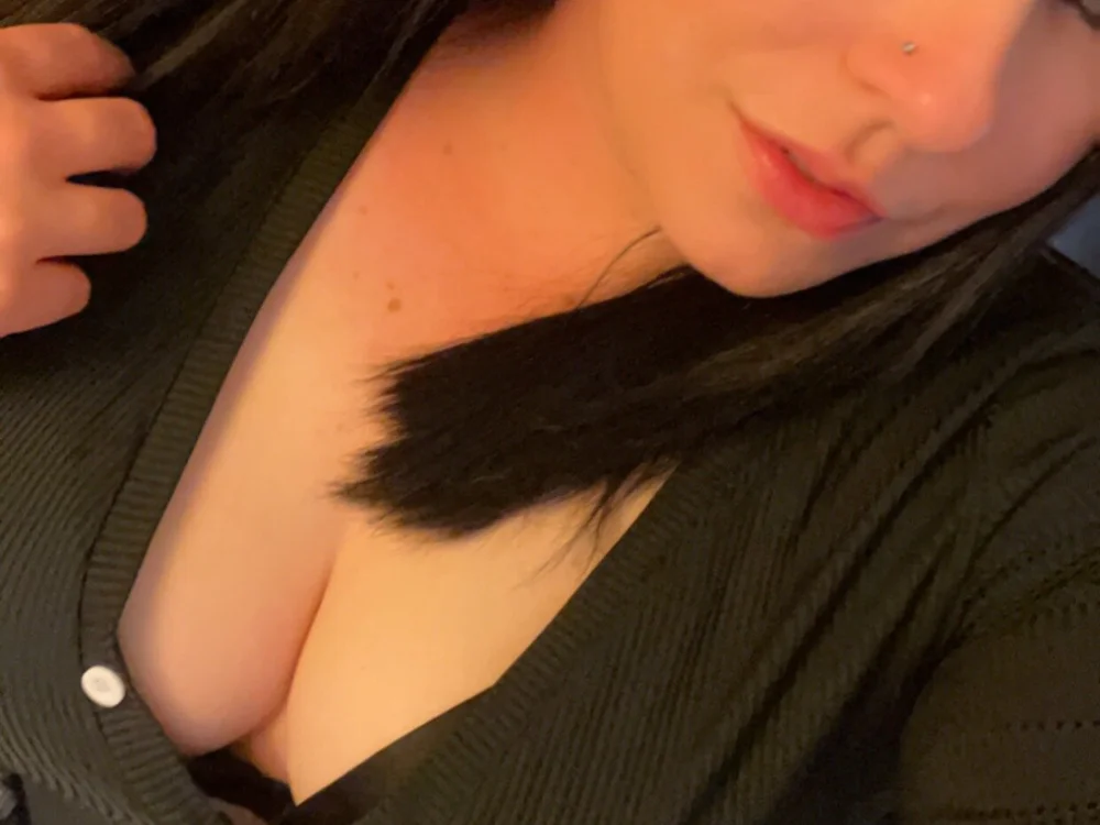 lebaneseyes' Offline XXX Chat