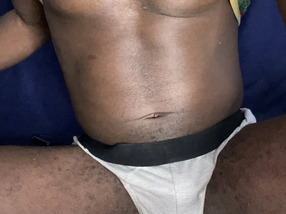 BuffBlackThug Offline XXX Chat