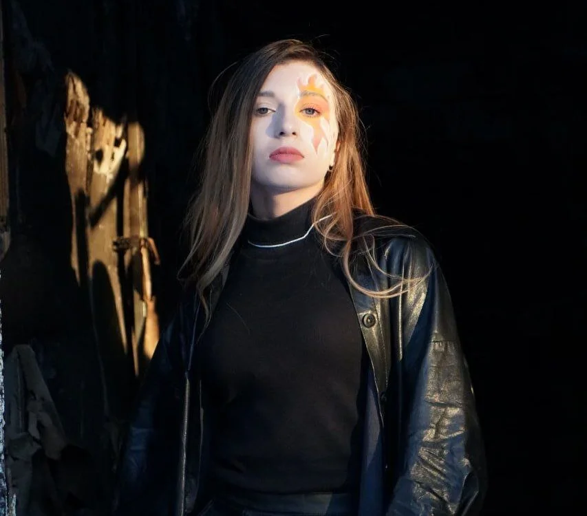 SuAvison Offline XXX-chat