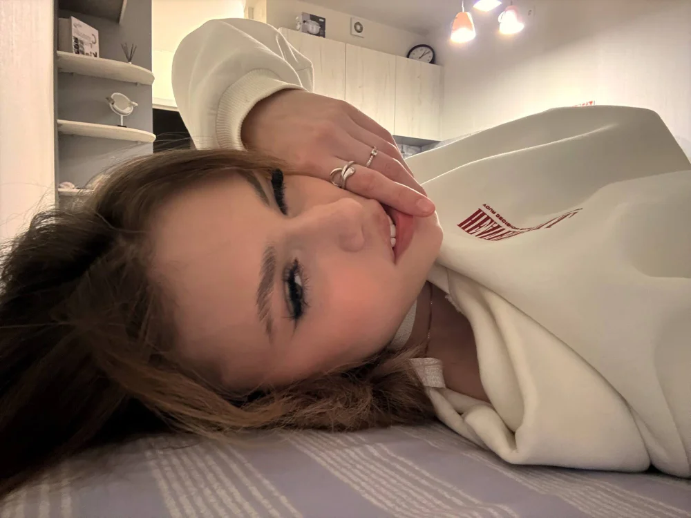 JeniferSpenser's Offline Chat Room