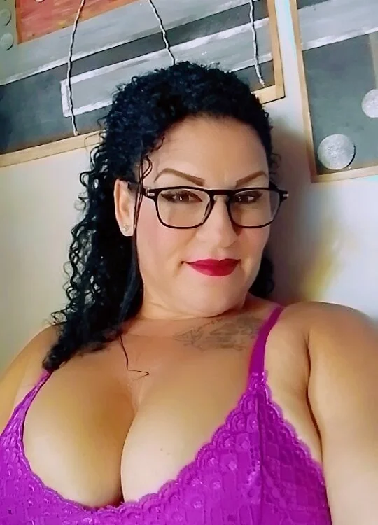 tugordita-hot's Offline XXX Chat