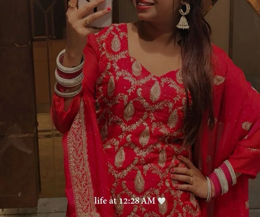 Naughty_Sana 오프라인 XXX 채팅