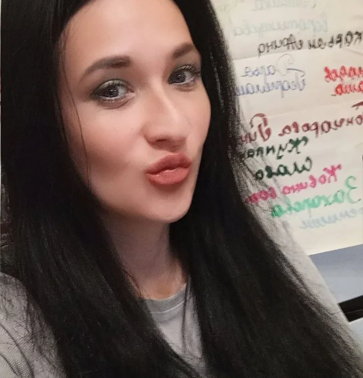 Bianca_Glorious' Offline XXX Chat