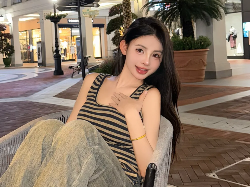 chunaishaonv's Offline Chat Room