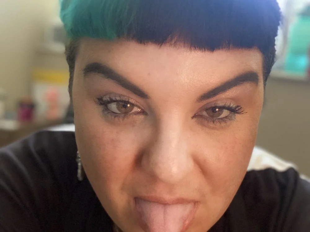 Snatchadelic's Offline Chat Room